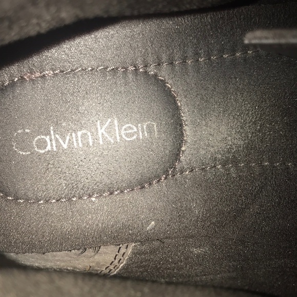 Men’s brown suede Calvin Klein Shoe Boots. - Picture 3 of 5